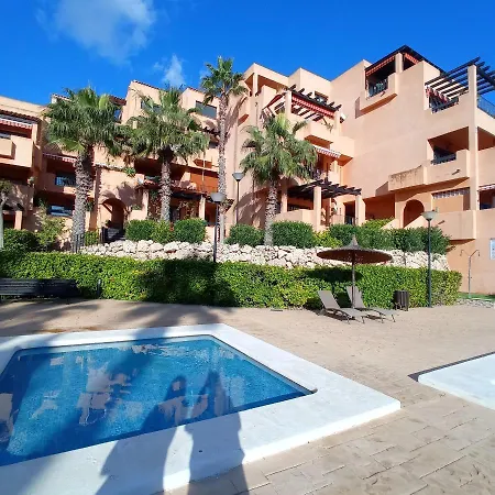 Apartment Luxury Large 2 Bedroom 10 Min Walk To Plaza *